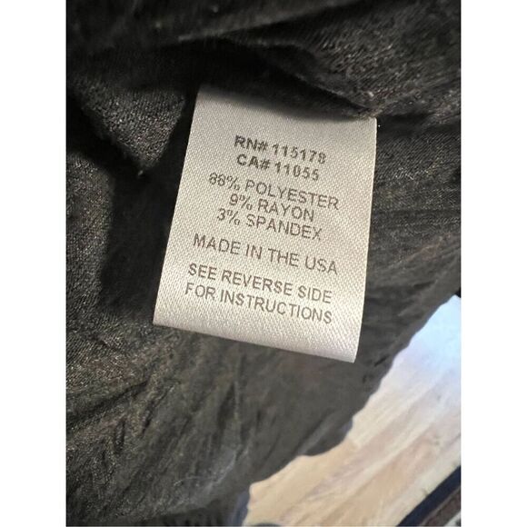 Komarov Art to Wear Buttoned and belted pleated Gray Lagenlook Vest Size M - Picture 9 of 9